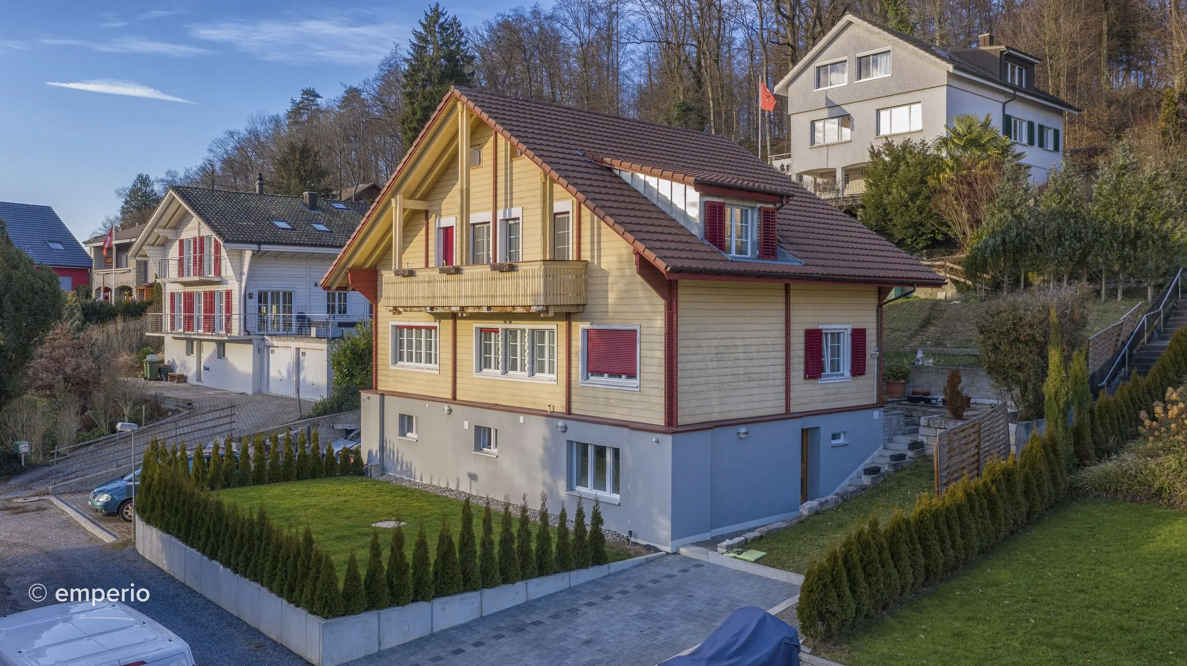Bestehendes Chalet vor dem Rückbau