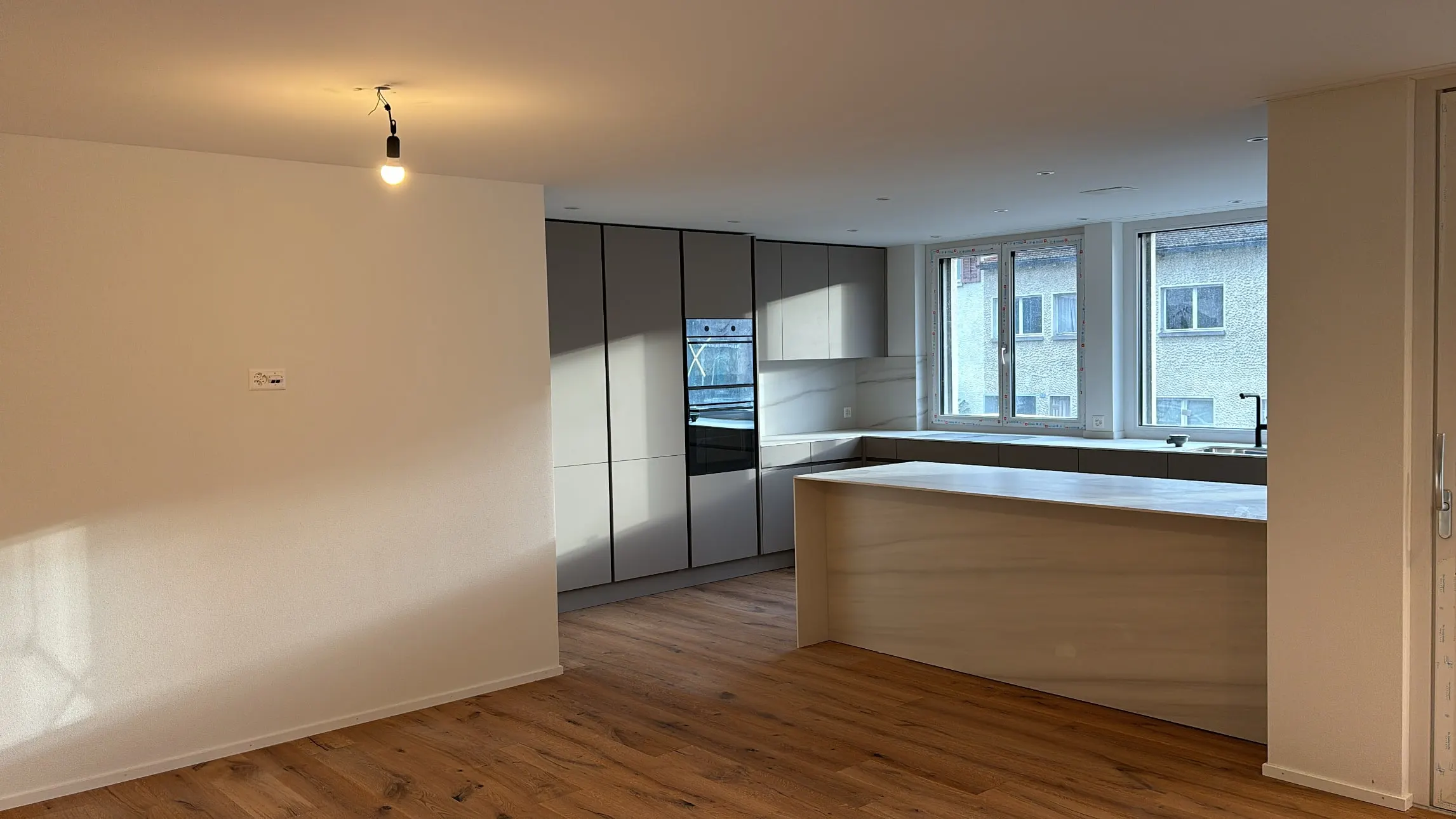 Wohnung im Erdgeschoss mit Küche