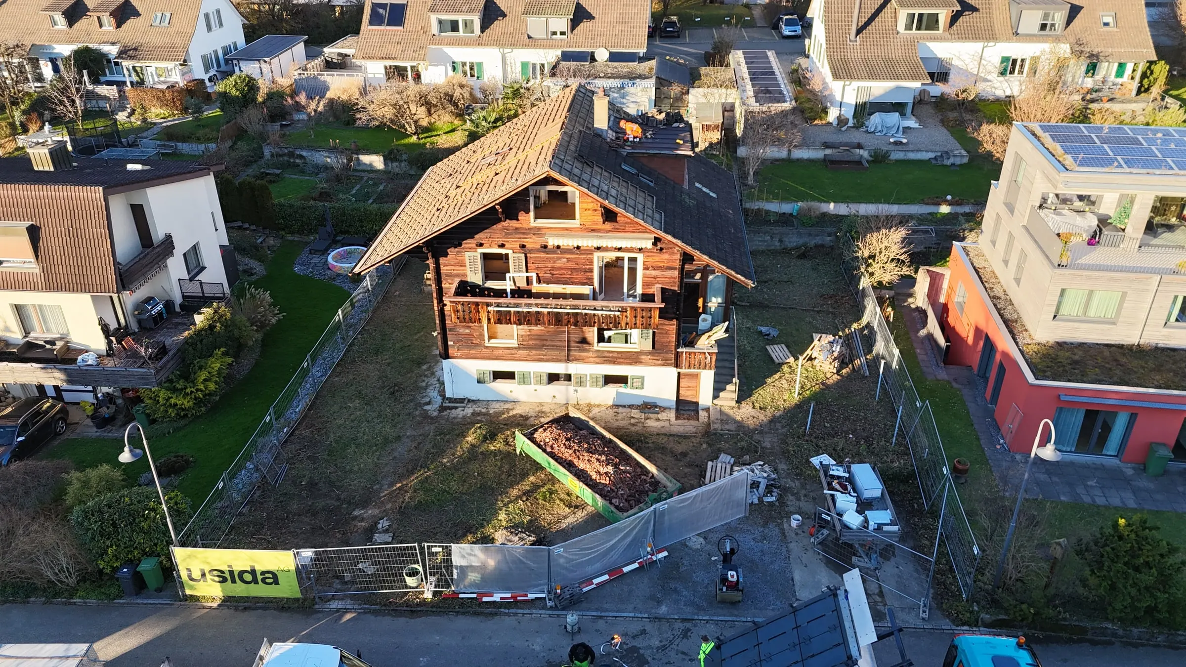Bestand mit Chalet vor dem Rückbau