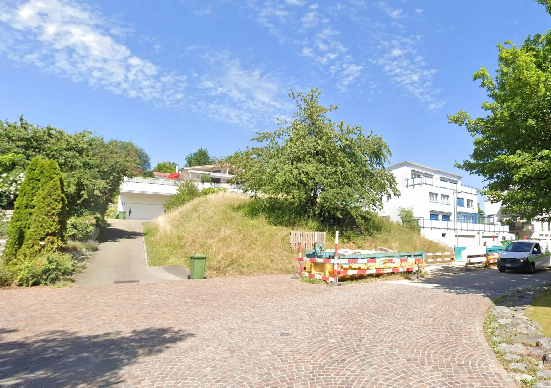 Unbebaute Parzelle an der Härdlenstrasse vor Baubeginn